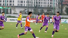 Tuyển Việt Nam rèn chiến thuật, chuẩn bị cho trận đấu với Oman