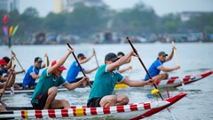Sôi nổi giải đua ghe truyền thống trên sông Hương