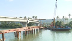 Những cây cầu nối niềm vui ở vùng cồn bãi sông Gianh