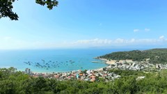 Làm sáng, xanh, đẹp trên đảo Nhơn Châu