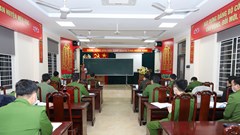 Công an huyện Mèo Vạc mở lớp dạy tiếng Mông cho cán bộ, chiến sỹ