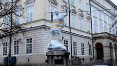 Hàng chục địa điểm văn hóa tại Ukraine bị hư hại do chiến sự