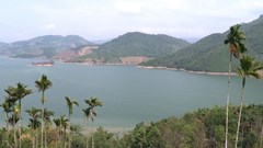 Kon Tum: Người dân mòn mỏi “ngóng” tiền đền bù sau gần 10 năm nhường đất cho thủy điện