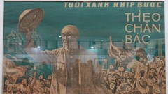 Triển lãm tranh cổ động “Tuổi xanh nhịp bước theo chân Bác”