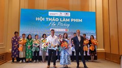 Giải nhất cuộc thi ý tưởng trong Hội thảo làm phim – Film Pitching trao cho "Trường học Ma Mút’"