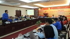 Văn hóa ứng xử của người trẻ nơi công cộng: “Căn bệnh” trầm trọng!