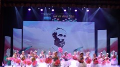 Chương trình nghệ thuật Bác Hồ một tình yêu bao la: Sức hút của những khúc ca đi cùng năm tháng