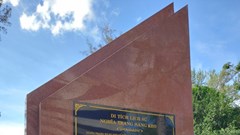 Tiếng sóng... ở Nghĩa trang Hàng Keo