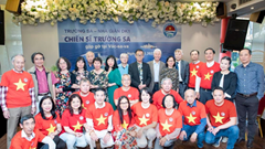 Tình nhân ái và lòng hướng về quê hương của người Việt ở Varsovie