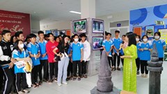 Trên 1.000 lượt người đến với trưng bày và giới thiệu sách “Kinh đô Hoa Lư - Theo dòng lịch sử”