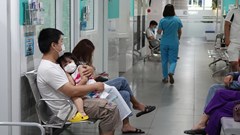 Dịch bệnh tay chân miệng có xu hướng gia tăng: Tránh nhầm lẫn với các dấu hiệu bệnh khác