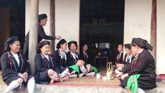 Nâng cao nhận thức của cán bộ văn hóa xã, nghệ nhân, già làng về công tác quản lý VHTTDL ở cơ sở