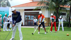 Giải Golf gây quỹ học bổng hỗ trợ sinh viên tài năng thể thao
