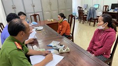 Bắt 2 phụ nữ buôn ve chai lẻn vào nhà dân trộm nhiều tài sản