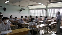 Ngày đầu thi lớp 10 tại TP.HCM: 3 thí sinh bị đình chỉ, vắng 660 em