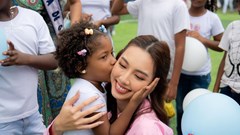 Hoa hậu Thùy Tiên xây giếng nước sạch tặng người dân Angola