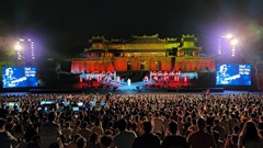 Có vé nhưng không dự được đêm nhạc Trịnh Công Sơn: BTC xin lỗi khán giả