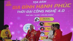 "Gia đình hạnh phúc thời đại công nghệ 4.0": Hạnh phúc nằm ở ngay trong trái tim mỗi chúng ta