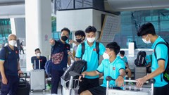 U19 Việt Nam đã tới Indonesia, ổn định nơi “đóng quân”