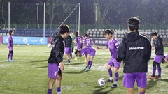 Tuyển nữ Việt Nam có buổi tập đầu tiên tại Philippines