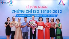 Bệnh viện ĐKQT Bắc Hà đón nhận chứng nhận ISO 15189:2012