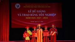 ĐH Văn hóa Hà Nội: Bế giảng và trao bằng tốt nghiệp năm học 2021-2022