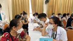 Hơn 1.200 người có công, nhân viên, người lao động Hà Nội được khám sức khỏe