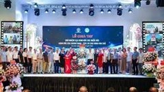 Tiệc tùng linh đình quá !