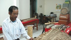 Nghệ nhân ưu tú Mấu Quốc Tiến- "Pho sử sống" của đồng bào Raglai