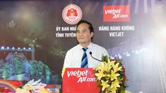 Bay Vietjet đón trung thu tại Tuyên Quang - Lễ hội Thành Tuyên