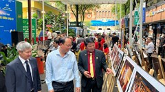 Những khoảnh khắc ấn tượng về phòng, chống Covid-19