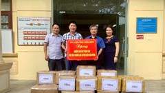 Thư viện Điện Biên trao tặng 2000 bản sách cho trường học vùng cao khó khăn