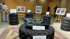 Đôi dép đơn sơ, đôi dép Bác Hồ...