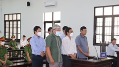 Xét xử vụ án đưa và nhận hối lộ tại Công ty cấp nước Ninh Thuận