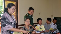 Tạo sinh kế hỗ trợ người dân tránh “bẫy” buôn người