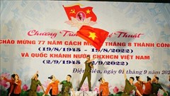 Kinh tế phục hồi - văn hóa bừng sáng