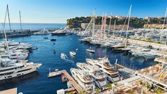 Bến du thuyền-điểm hội ngộ của cộng đồng tinh hoa