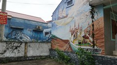 Cung đường bích họa Cảnh Dương bị bong tróc, hư hỏng