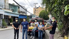 Quên mình vì cộng đồng