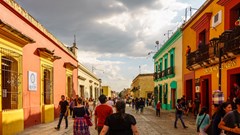 Sống và làm việc từ xa: Mexico bối rối, Dubai rộng mở