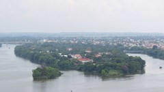 Gỡ khó cho Cồn Hến