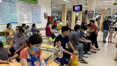Căng mình ứng phó khi trẻ nhập viện tăng nhanh