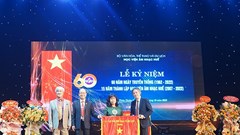 Học viện Âm nhạc Huế kỷ niệm 60 năm Ngày truyền thống và 15 năm thành lập