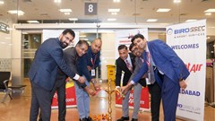 Tưng bừng chào đón du khách bay Vietjet từ Ahmedabad (Ấn Độ) đến với Việt Nam