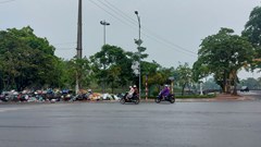Thành Tuyên… ngập rác