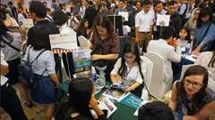 60 trường tham gia triển lãm giáo dục Hoa Kỳ năm 2022