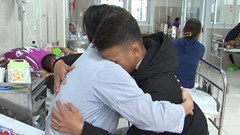 Vụ học sinh đâm thầy giáo ở Quảng Bình: “Em đã sai, xin thầy tha thứ…”