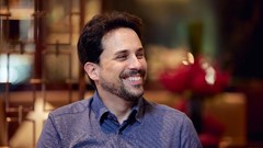 Nhạc trưởng Olivier Ochanine: “Chúng tôi đã cháy vé mời buổi biểu diễn trở lại chỉ sau vài giờ”