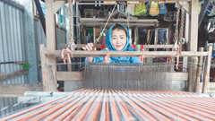 Chiếc khăn Mat’ra nét duyên của phụ nữ Chăm