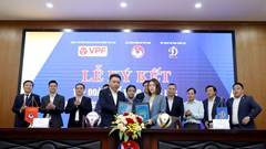 Bóng đá Việt Nam công bố hợp đồng tài trợ với Tập đoàn Động Lực